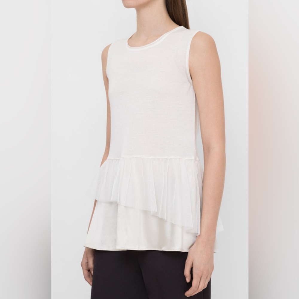 NWT Fabiana Filippi Light Beige Cashmere and Silk Top. Size 40 IT
